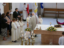 Feier der 1. Heiligen Kommunion in Sankt Crescentius (Foto: Karl-Franz Thiede)